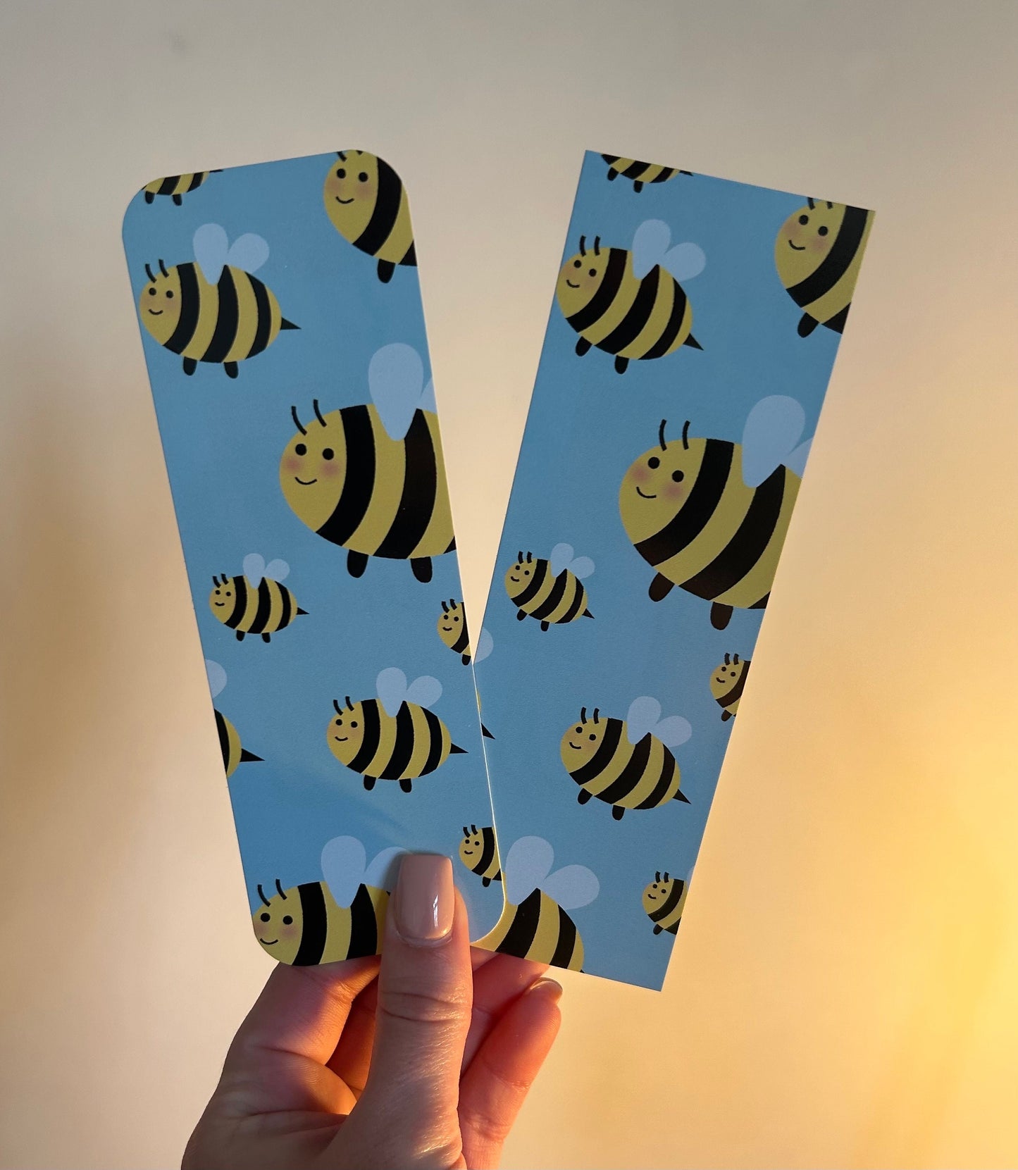 Bees bookmark